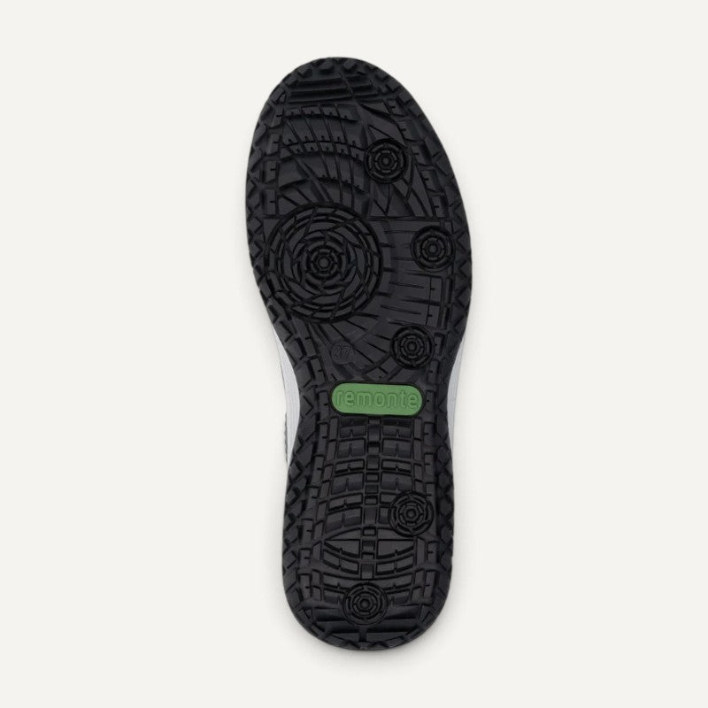 Maditta 00 Black