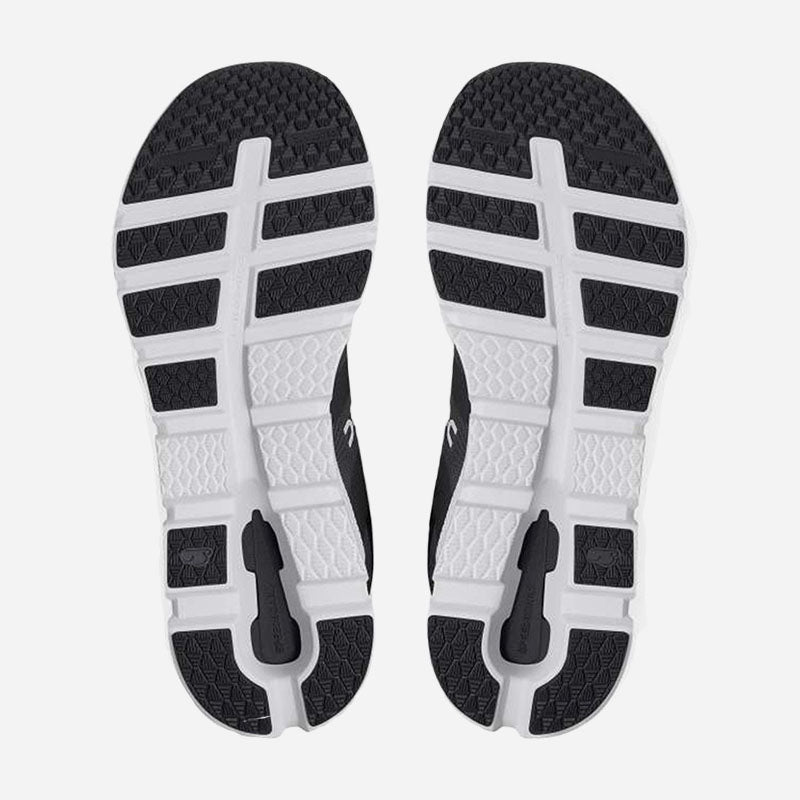 On Running Women's Cloudrunner