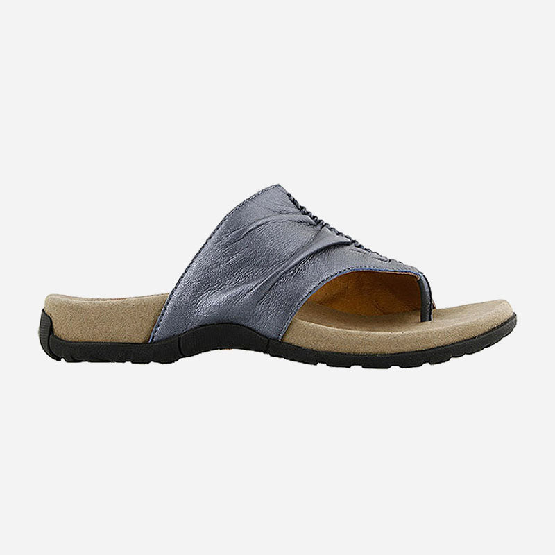 Taos Footwear Gift 2