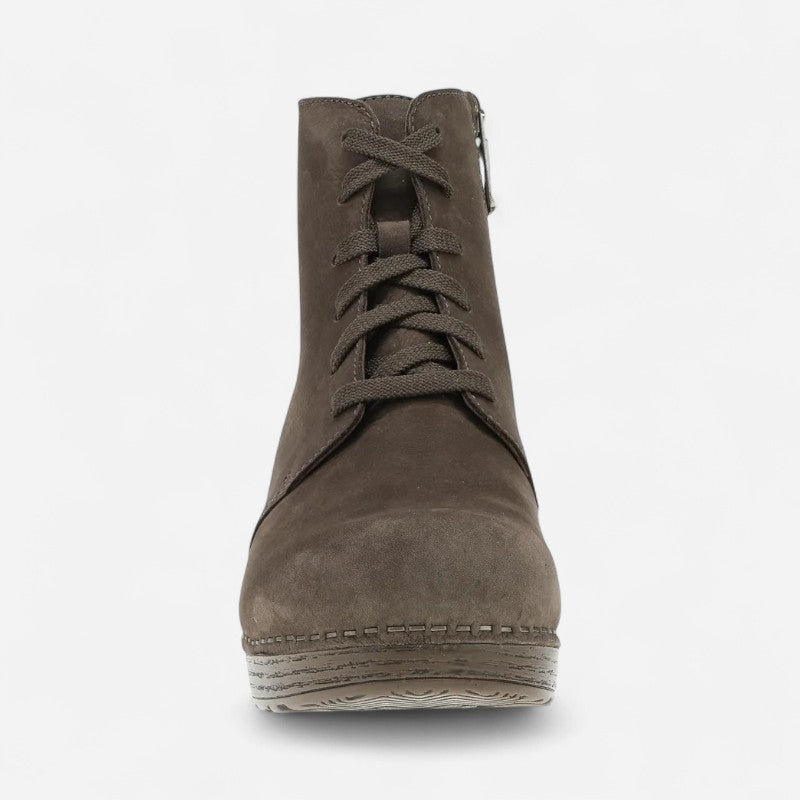 Dansko Sigourney