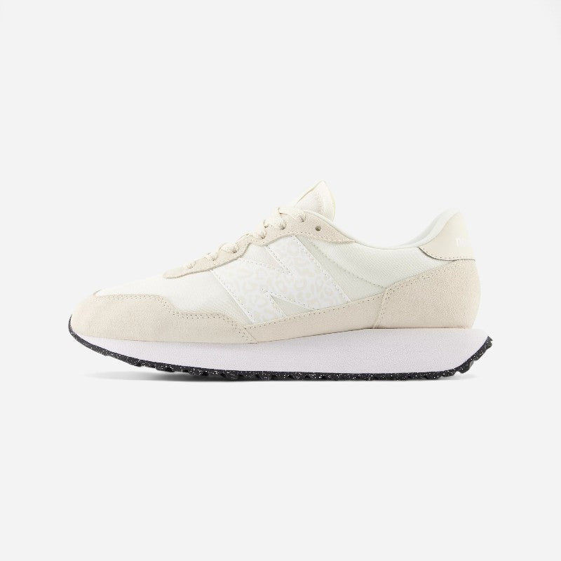 New Balance Women's 237