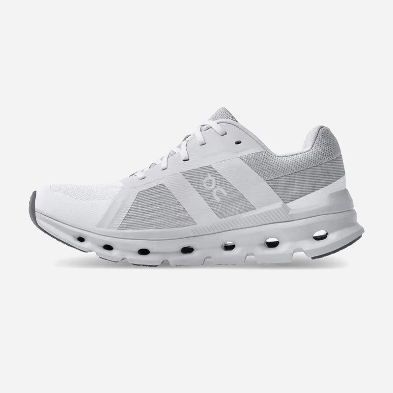 On Running Women's Cloudrunner