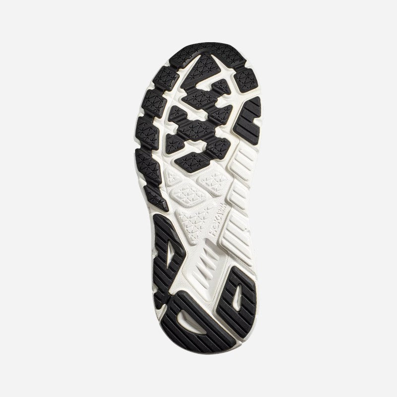 Hoka Arahi 7