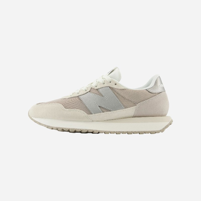 New Balance Women's 237V1