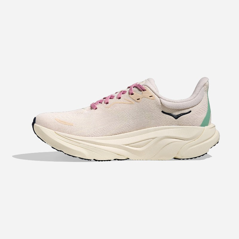 Hoka Arahi 8
