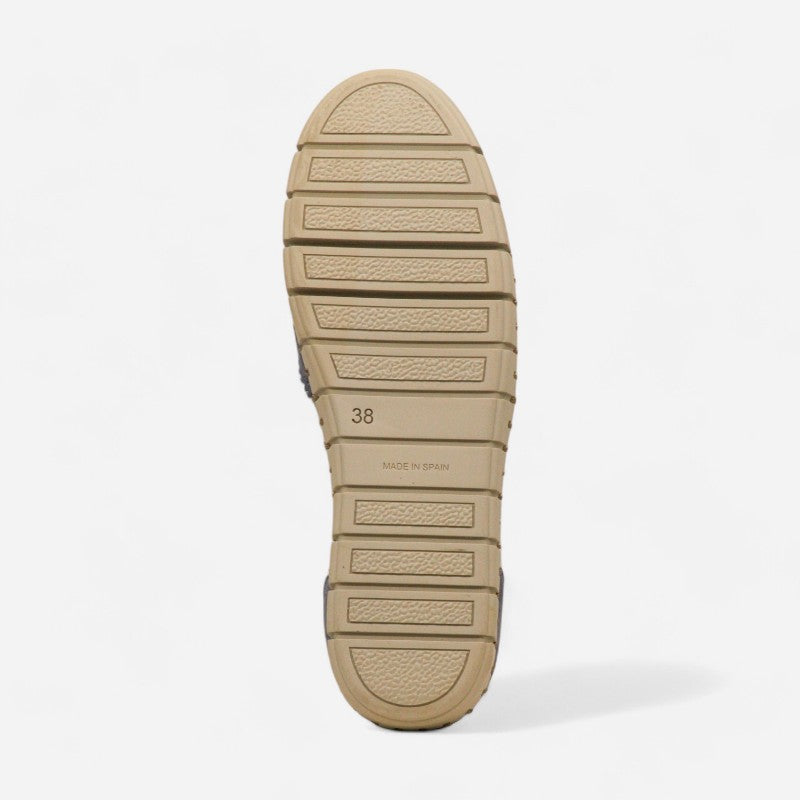 Lunita Luna Slip On
