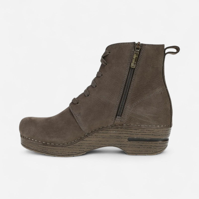Dansko Sigourney