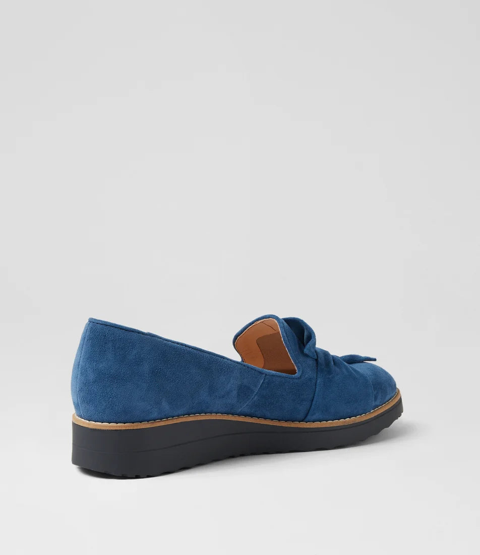 Oclem Navy Suede