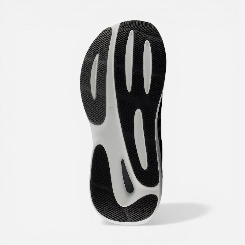 FRESH FOAMX 860V15 BLACK/WHITE