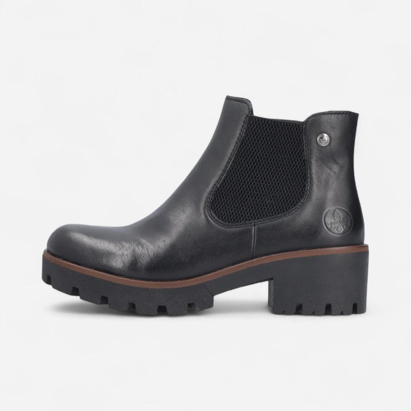 Amalia 03 Black Smooth