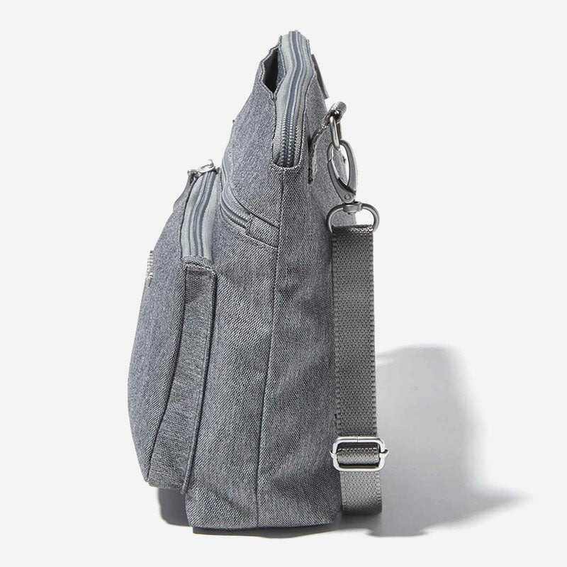 Baggallini Modern Pocket Crossbody