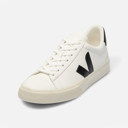 Veja Campo Leather