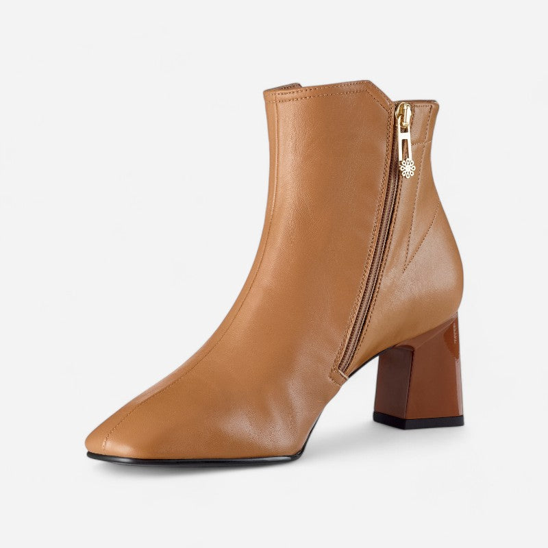 Ayelet by Naot Dolly Stretch