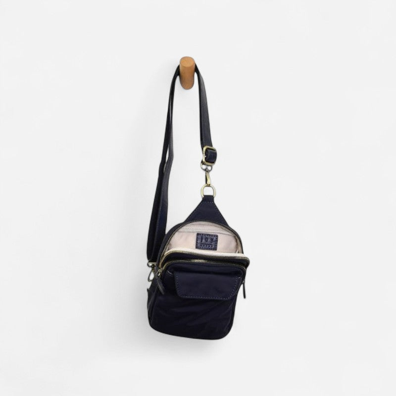 Joy Susan Celia Travel Sling